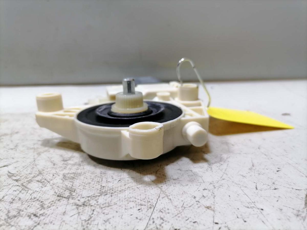 Mercedes Vito 447 original Fensterhebermotor vorn links Bj.2022